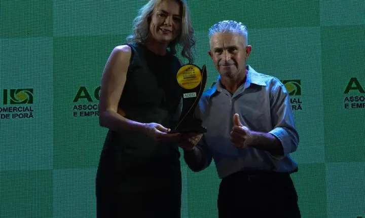 Empreendedores de Iporã são homenageados no evento “Destaque do Ano 2024” da Associação Comercial