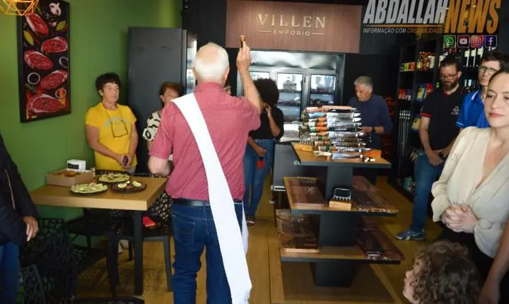 Empresário transforma tragédia em recomeço e inaugura novo empório