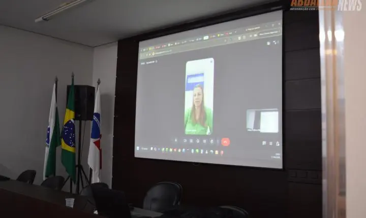 Empresários se reúnem para discutir os novos caminhos das vendas e do comércio local