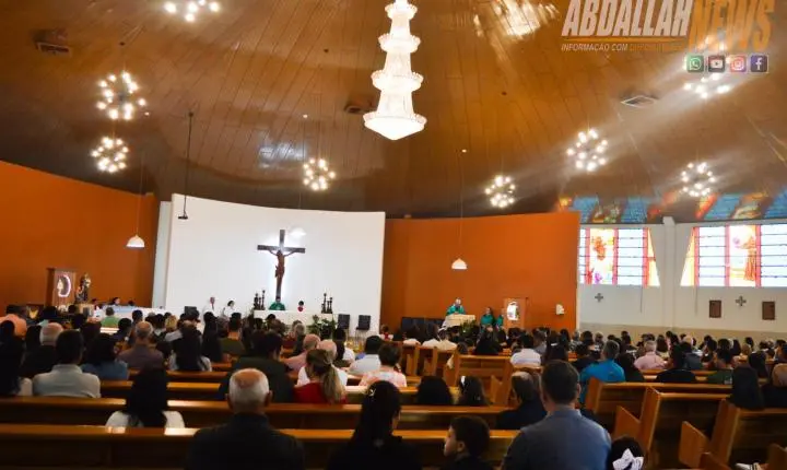 Fé e tradição marcam Missa do Produtor Rural com bênção de máquinas e carreata pelas ruas da cidade