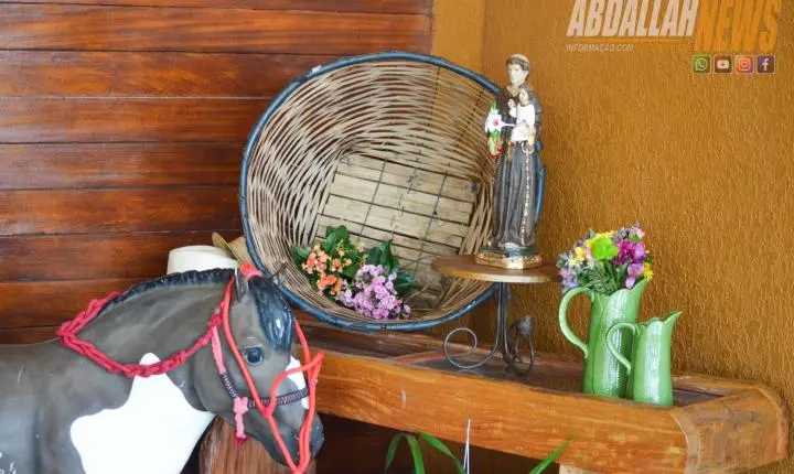 Fé e tradição marcam Missa do Produtor Rural com bênção de máquinas e carreata pelas ruas da cidade