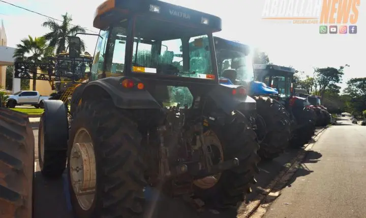 Fé e tradição marcam Missa do Produtor Rural com bênção de máquinas e carreata pelas ruas da cidade