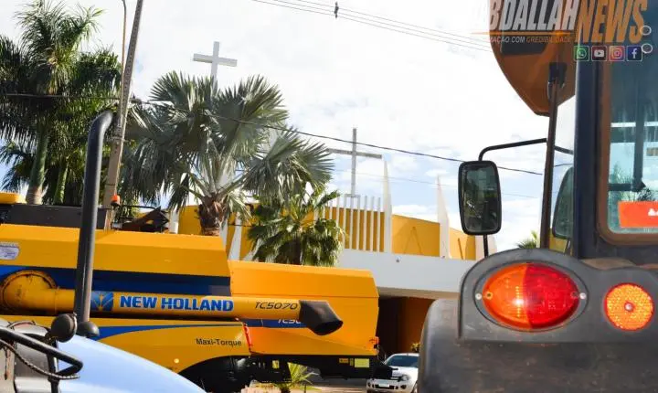 Fé e tradição marcam Missa do Produtor Rural com bênção de máquinas e carreata pelas ruas da cidade