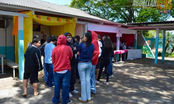 Feira Empreendedora transforma conhecimento em oportunidades e destaca talentos de estudantes