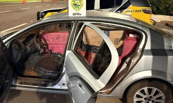Fuga policial termina com apreensão de mil pacotes de cigarros contrabandeados