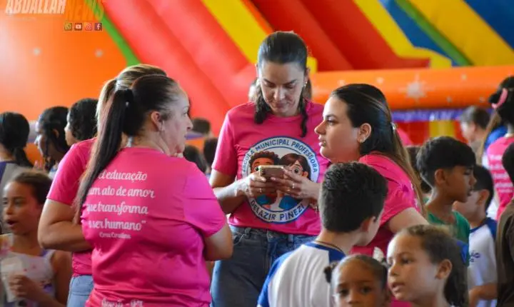 Ginásio de Esportes de Iporã se transforma novamente em um parque de diversão para celebrar o Dia das Crianças