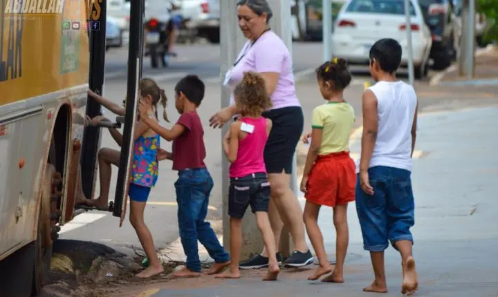 Ginásio de Esportes de Iporã se transforma novamente em um parque de diversão para celebrar o Dia das Crianças