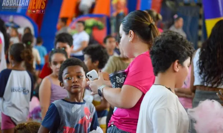Ginásio de Esportes de Iporã se transforma novamente em um parque de diversão para celebrar o Dia das Crianças