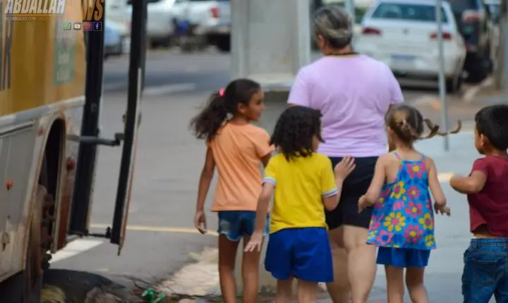 Ginásio de Esportes de Iporã se transforma novamente em um parque de diversão para celebrar o Dia das Crianças