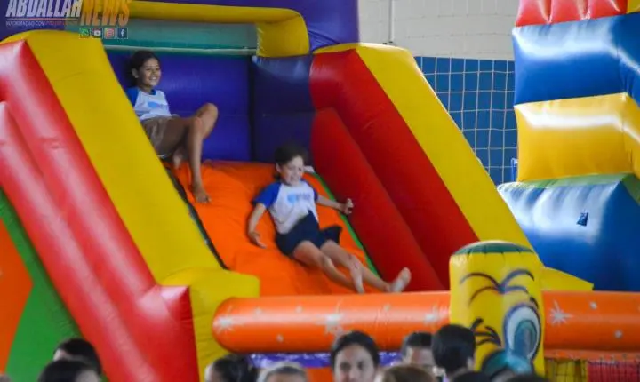 Ginásio de Esportes de Iporã se transforma novamente em um parque de diversão para celebrar o Dia das Crianças