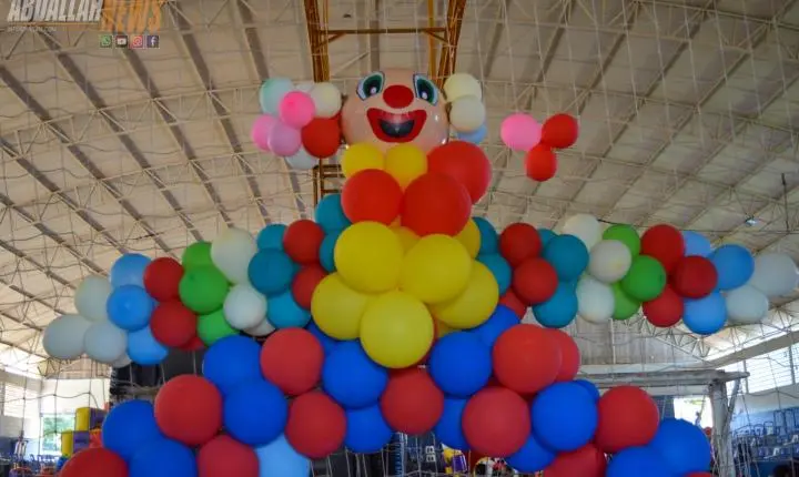 Ginásio de Esportes de Iporã se transforma novamente em um parque de diversão para celebrar o Dia das Crianças