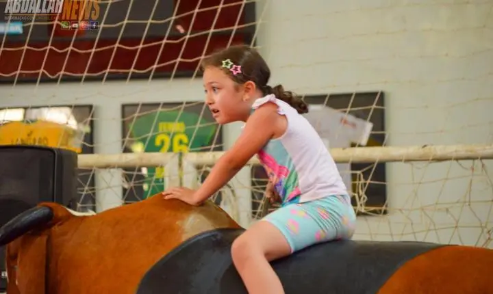 Ginásio de Esportes de Iporã se transforma novamente em um parque de diversão para celebrar o Dia das Crianças
