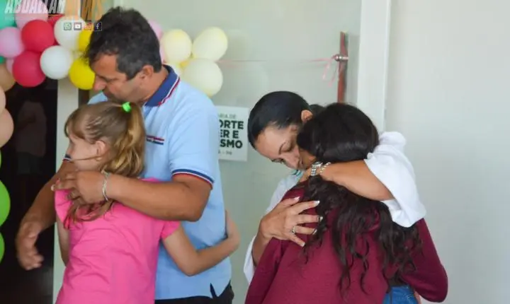 Ginásio de Esportes de Iporã se transforma novamente em um parque de diversão para celebrar o Dia das Crianças