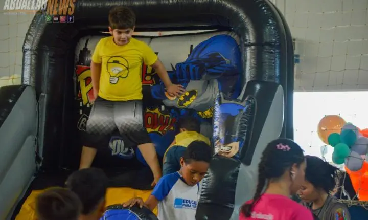 Ginásio de Esportes de Iporã se transforma novamente em um parque de diversão para celebrar o Dia das Crianças