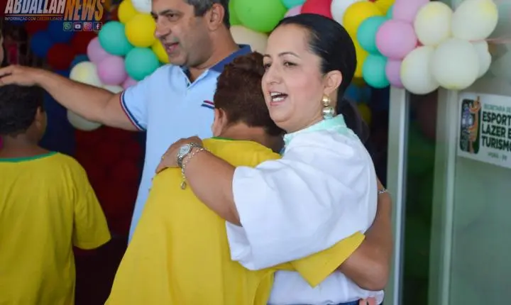 Ginásio de Esportes de Iporã se transforma novamente em um parque de diversão para celebrar o Dia das Crianças