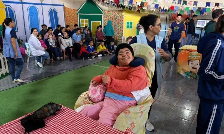 Gincana dá início à programação da Festa Junina da APAE com momentos de inclusão e muita alegria