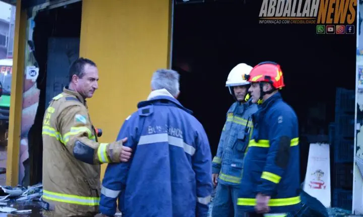 Incêndio destrói Mercado Santa Inês e deixa Iporã em clima de muita tristeza
