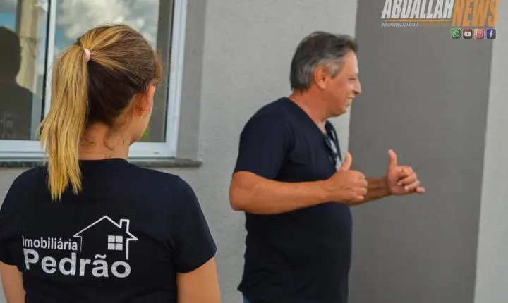 Iporã celebra a entrega de 17 casas pelos programas Minha Casa, Minha Vida e Casa Fácil Paraná, em parceria com a Construtora Pedrão