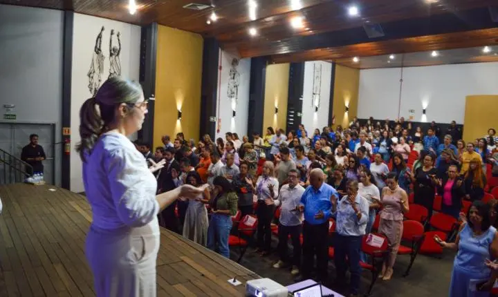 Iporã reúne autoridades e comunidade no Agosto Lilás e reforça Rede de Proteção à Mulher