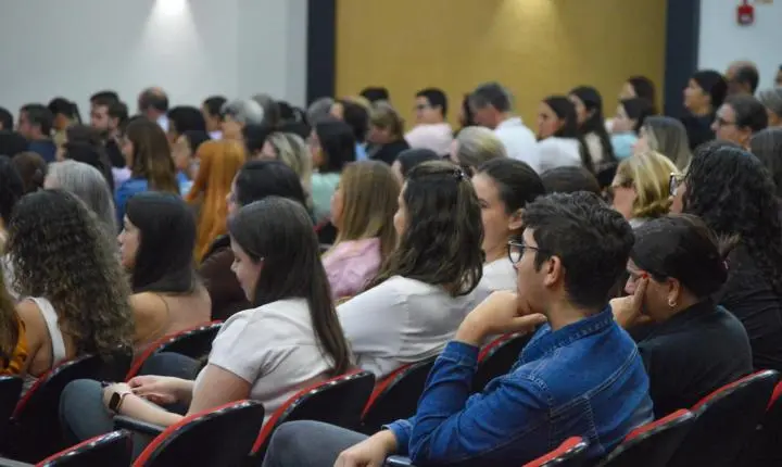 Iporã reúne autoridades e comunidade no Agosto Lilás e reforça Rede de Proteção à Mulher