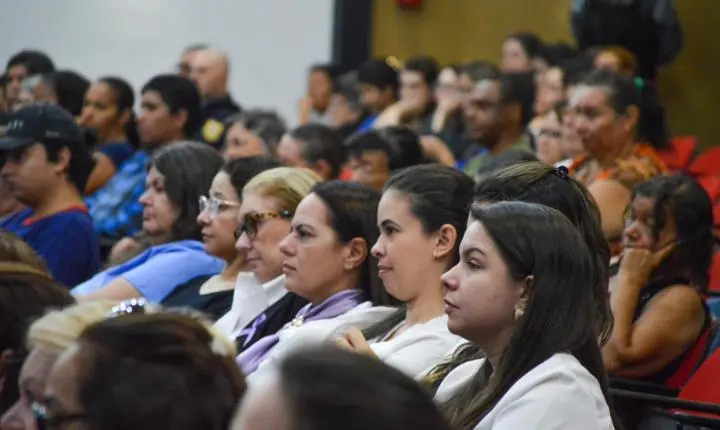 Iporã reúne autoridades e comunidade no Agosto Lilás e reforça Rede de Proteção à Mulher