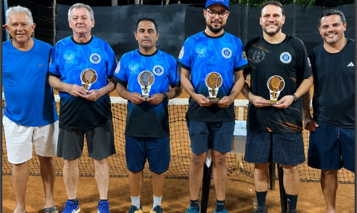 João Gabriel e Roni conquistam título do Torneio de Tênis Dupla Livre no Iporã Clube de Campo