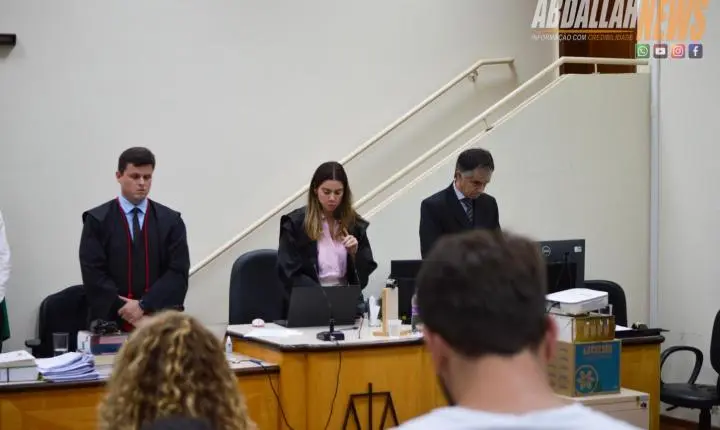 Júri popular condena homem a mais de 40 anos por feminicídio em Iporã após mais de 12 horas de julgamento