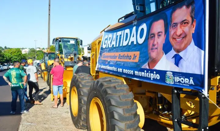 Prefeito e vereadores destacam investimentos e entregam novos equipamentos em Iporã durante evento na Avenida Castelo Branco