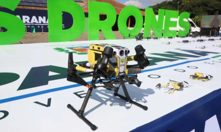 Ratinho Junior entrega 243 drones para monitoramento aéreo das forças de segurança do Paraná