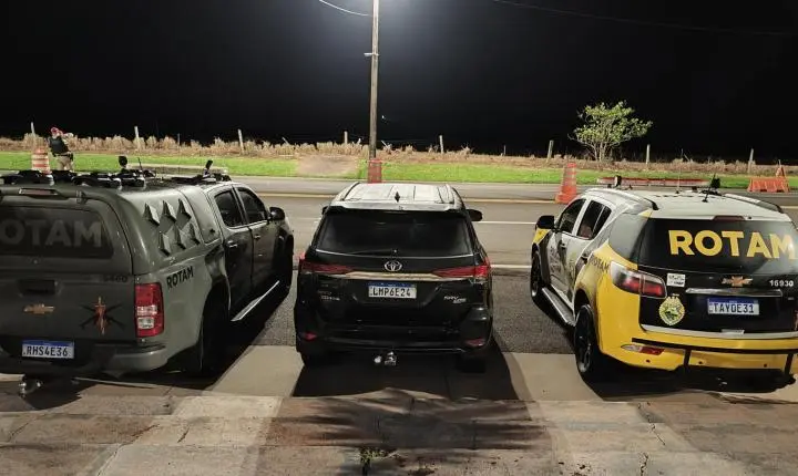 ROTAM recupera Toyota Hilux SW4 furtada e prende jovem na PR-323, em Iporã