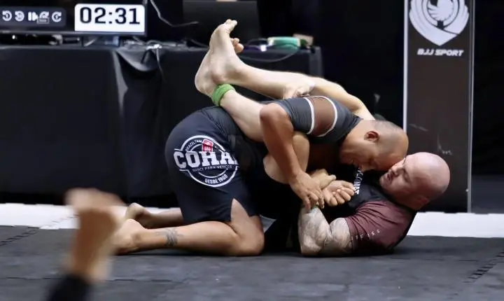 Sargento da Polícia Militar do Paraná conquista título Mundial de Jiu-Jitsu em São Paulo