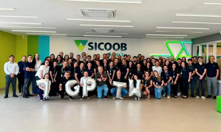 Sicoob Arenito conquista 7º lugar entre as melhores empresas para trabalhar no Paraná