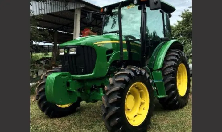 Trator é furtado de propriedade rural e criminosos ainda tentam levar caminhão